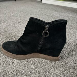 Sofft Black Ankle Boots with Tan Wedge Size 8.5